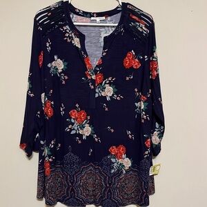 Cloth & Bloom knit blouse. Black with red florals. 1x